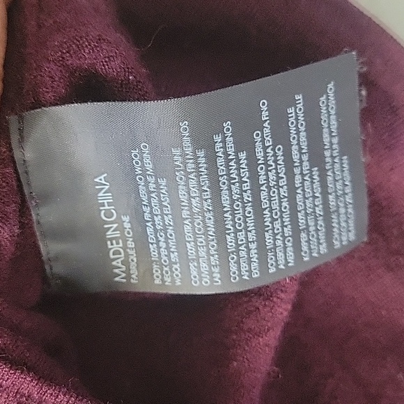 Wool sweater - Picture 7 of 11